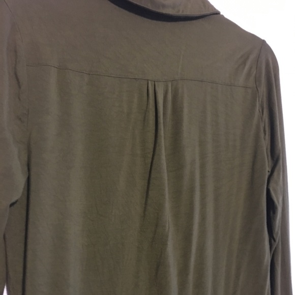 Banana Republic factory olive green wrap top - Picture 6 of 6